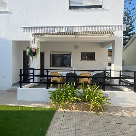 Casa Do Coral * ペニシェ